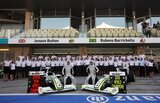 Jenson Button and Rubens Barrichello (Brawn GP). Formula 1 Teams and Drivers. F1 wallpaper 2009 (HIGH RESOLUTION PHOTOS)