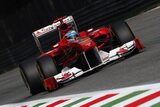Italian GP, Monza Circuit - Qualifying. F1 wallpaper 2011 (HIGH RESOLUTION PHOTO) Italian GP, Monza Circuit - Qualifying. F1 wallpaper 2011 (PHOTO)