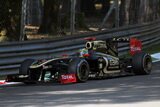 Italian GP, Monza Circuit - Qualifying. F1 wallpaper 2011 (Desktop Background PHOTO) Italian GP, Monza Circuit - Qualifying. F1 wallpaper 2011 (PHOTO)