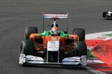 Italian GP, Monza Circuit - Race. F1 wallpaper 2011 (HIGH RESOLUTION PHOTO) Italian GP, Monza Circuit - Race. F1 wallpaper 2011 (PHOTO)