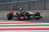 Italian GP, Monza Circuit - Race. F1 wallpaper 2011 (HIGH RESOLUTION PHOTO) Italian GP, Monza Circuit - Race. F1 wallpaper 2011 (PHOTO)